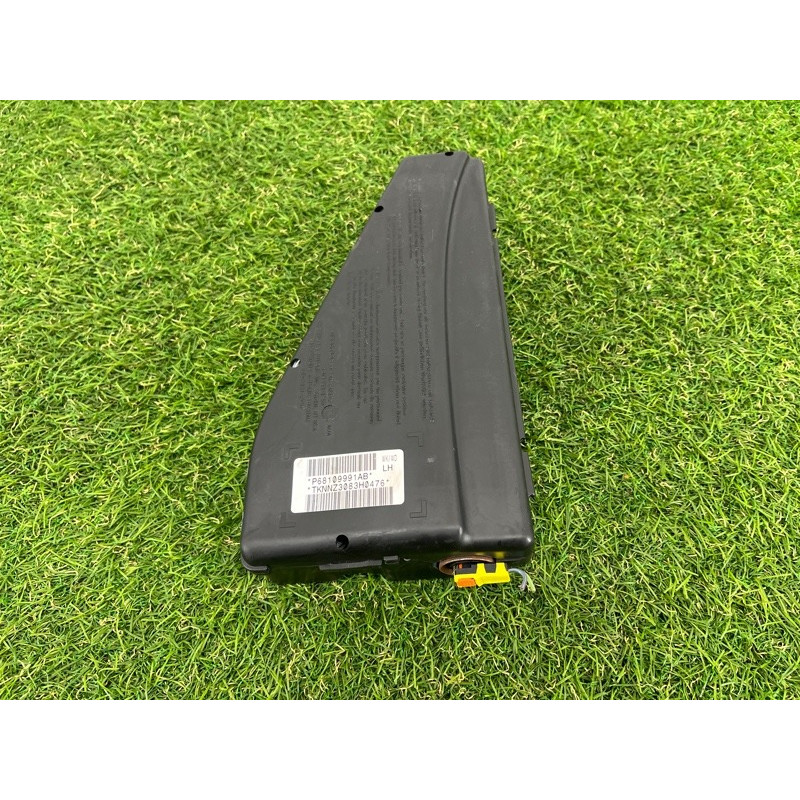 Airbag сидения (airbag/безопасность) Jeep Grand Cherokee WK2 2014 3.0 Diesel EXF 68109991AB