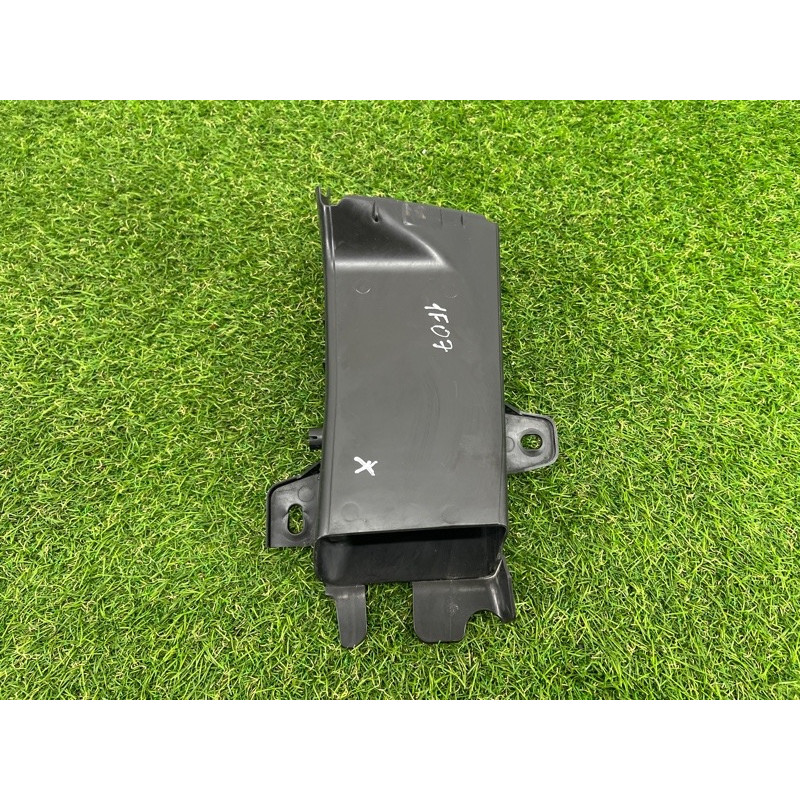 Воздуховод тормозов (кузов и элементы) BMW 5-series Gran Turismo F07 2011 3.0 N55B30 51747200764