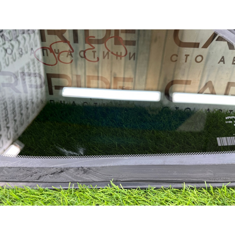 Форточка кузова (стекла и зеркала) Dodge Durango WD 2015 5.7 HEMi 68092698AA