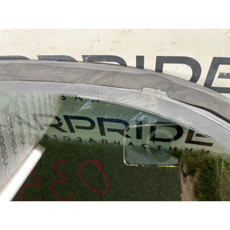 Форточка кузова (стекла и зеркала) Dodge Durango WD 2015 5.7 HEMi 68092698AA