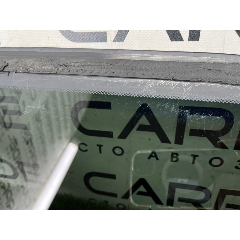 Форточка кузова (стекла и зеркала) Dodge Durango WD 2015 5.7 HEMi 68092698AA