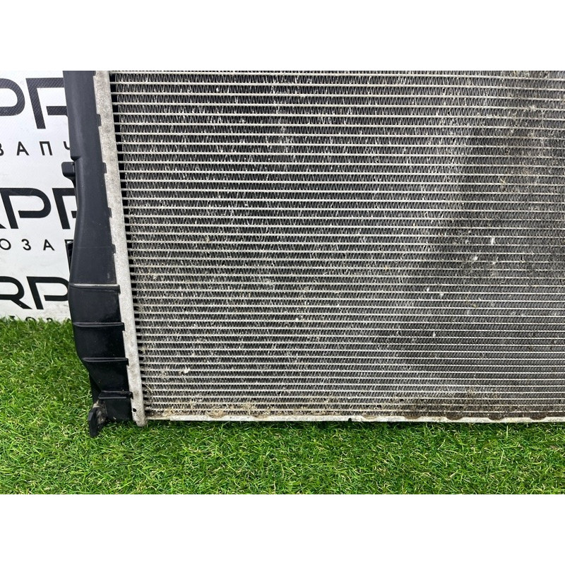 Радіатор охолодження (система охолодження) BMW 3-series E93 2008 3.0 N54 17117788903