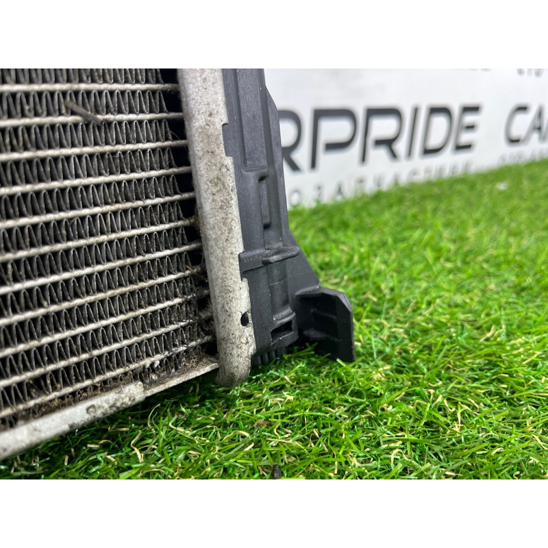 Радіатор охолодження (система охолодження) BMW 3-series E93 2008 3.0 N54 17117788903