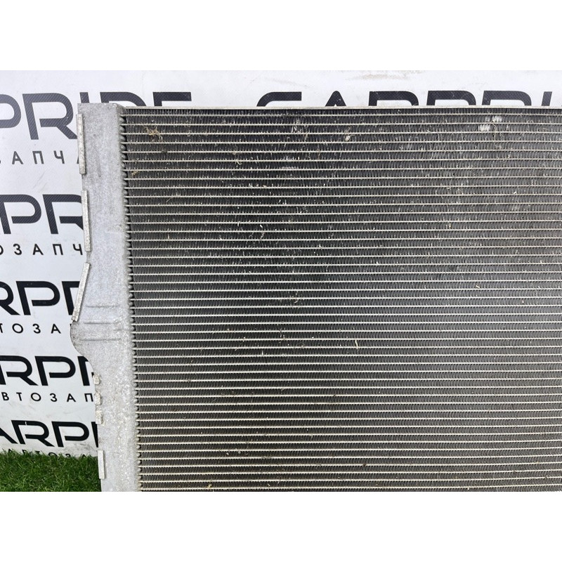 Радиатор охлаждения (система охлаждения) BMW 7-series F02 2011 4.4 N63 17117570094