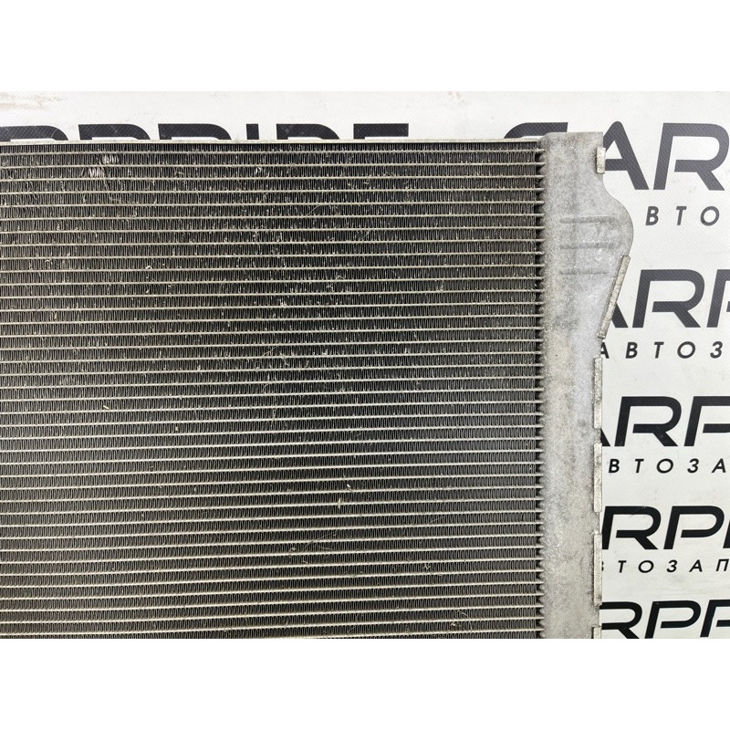 Радиатор охлаждения (система охлаждения) BMW 7-series F02 2011 4.4 N63 17117570094