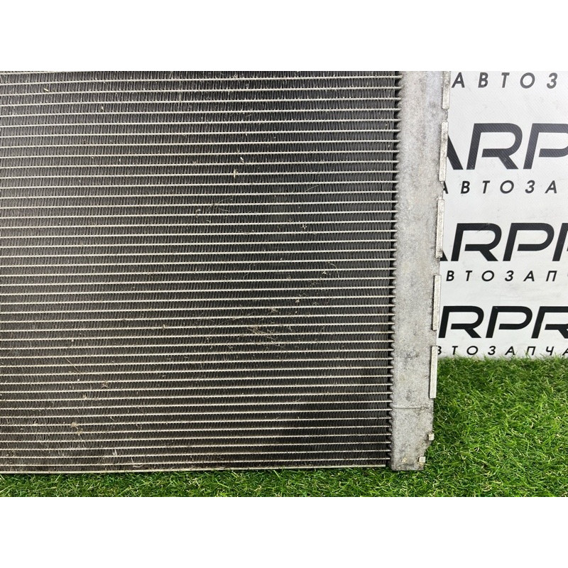 Радиатор охлаждения (система охлаждения) BMW 7-series F02 2011 4.4 N63 17117570094