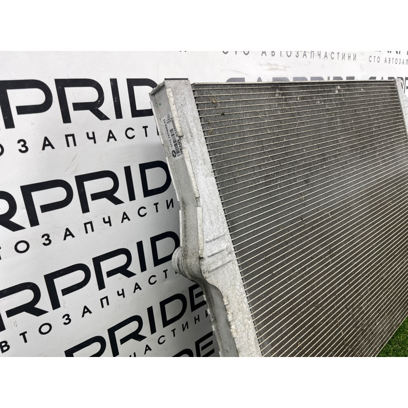 Радиатор охлаждения (система охлаждения) BMW 7-series F02 2011 4.4 N63 17117570094