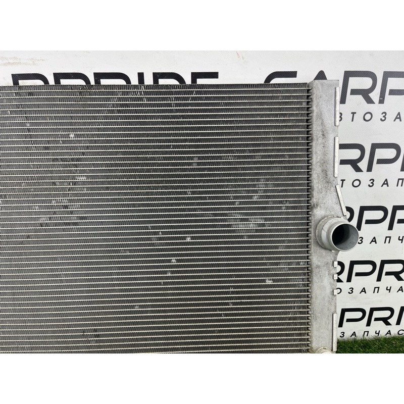 Радиатор охлаждения (система охлаждения) BMW 7-series F02 2011 4.4 N63 17117570094