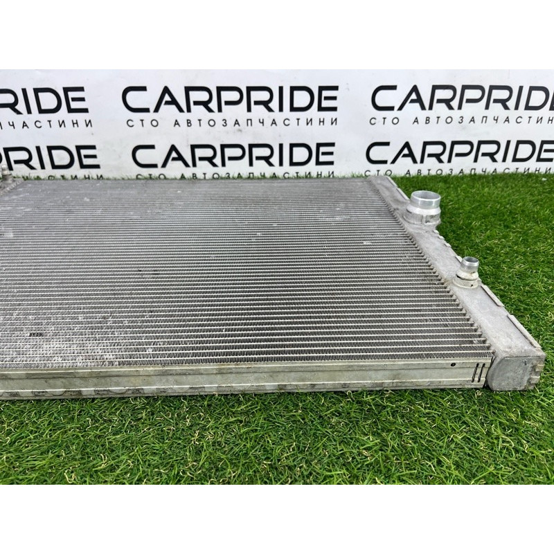 Радиатор охлаждения (система охлаждения) BMW 7-series F02 2011 4.4 N63 17117570094