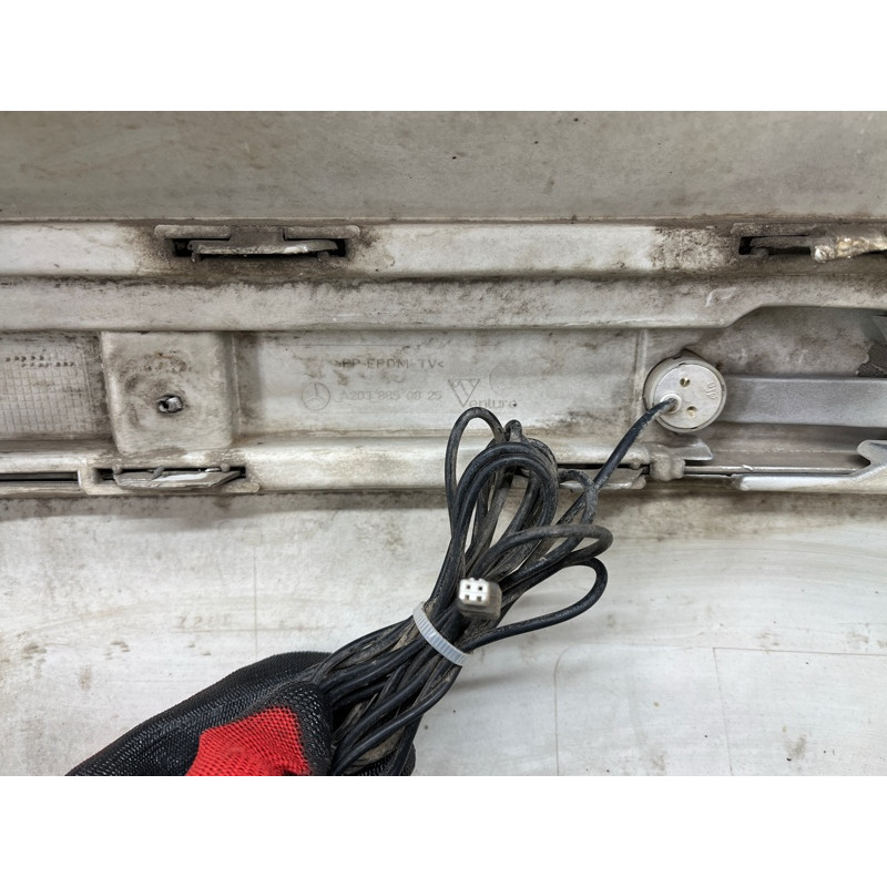 Бампер (наружные элементы кузова) Mercedes-Benz C-class W203 1.8 M111.951 A2038850825