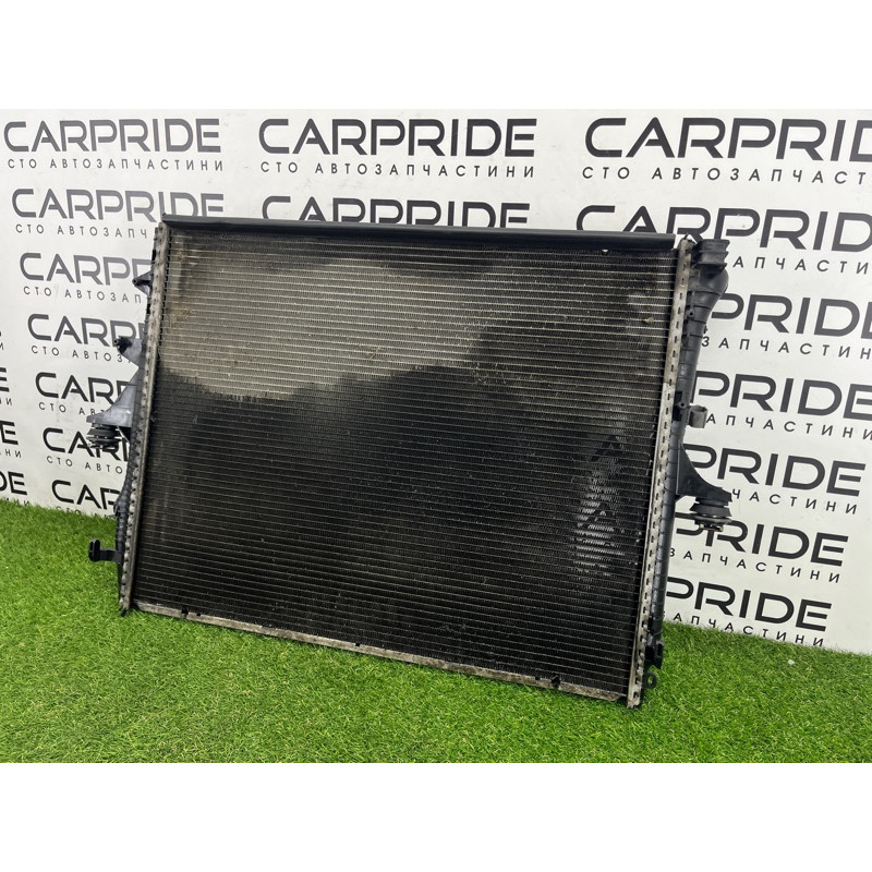 Радиатор охлаждения (система охлаждения) AUDI Q7 4L 2011 3.0 CATA 7L0121253A