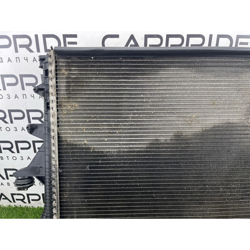 Радиатор охлаждения (система охлаждения) AUDI Q7 4L 2011 3.0 CATA 7L0121253A