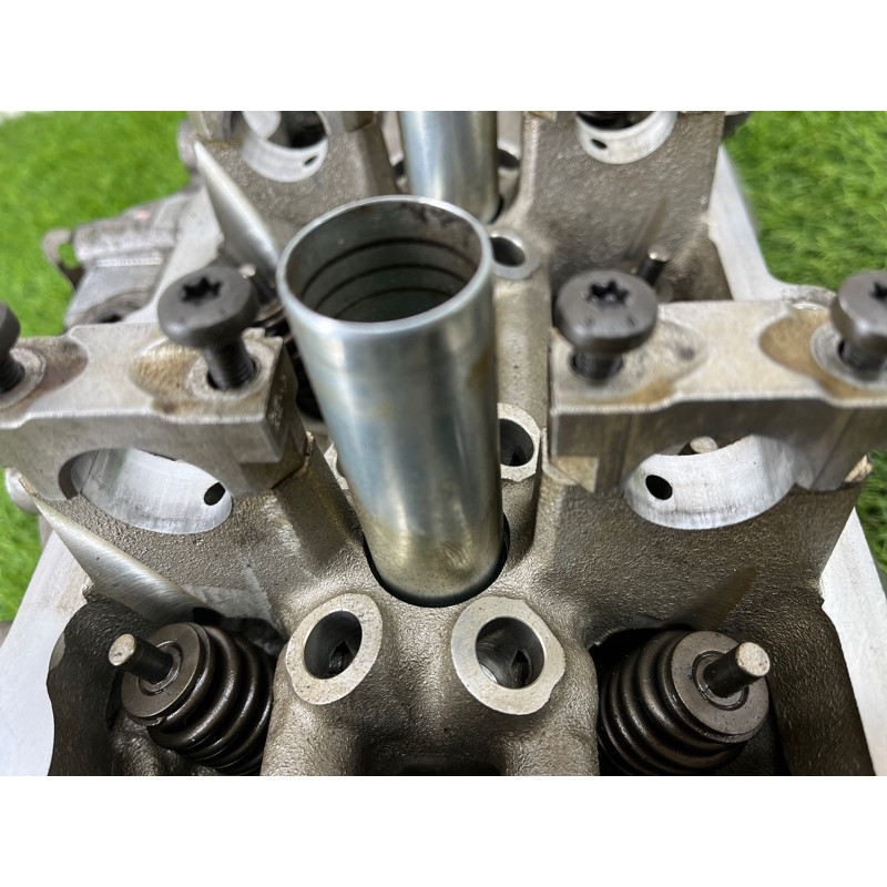 Головка блока цилиндров (двигатель и элементы) Dodge Journey SXT 2014 3.6 68141352AE