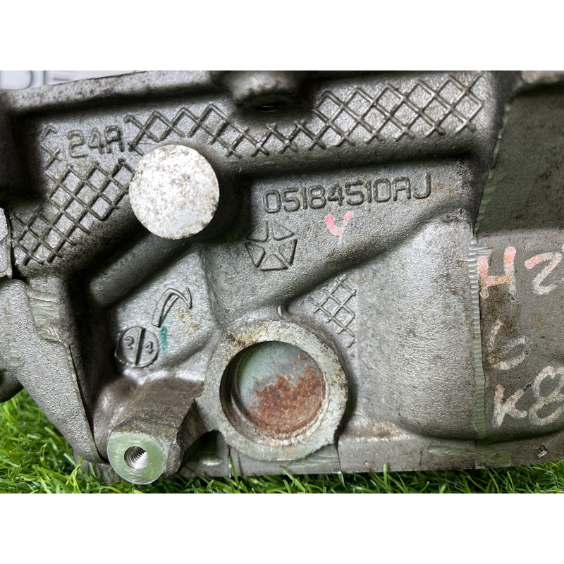 Головка блока цилиндров (двигатель и элементы) Dodge Journey SXT 2014 3.6 68141352AE