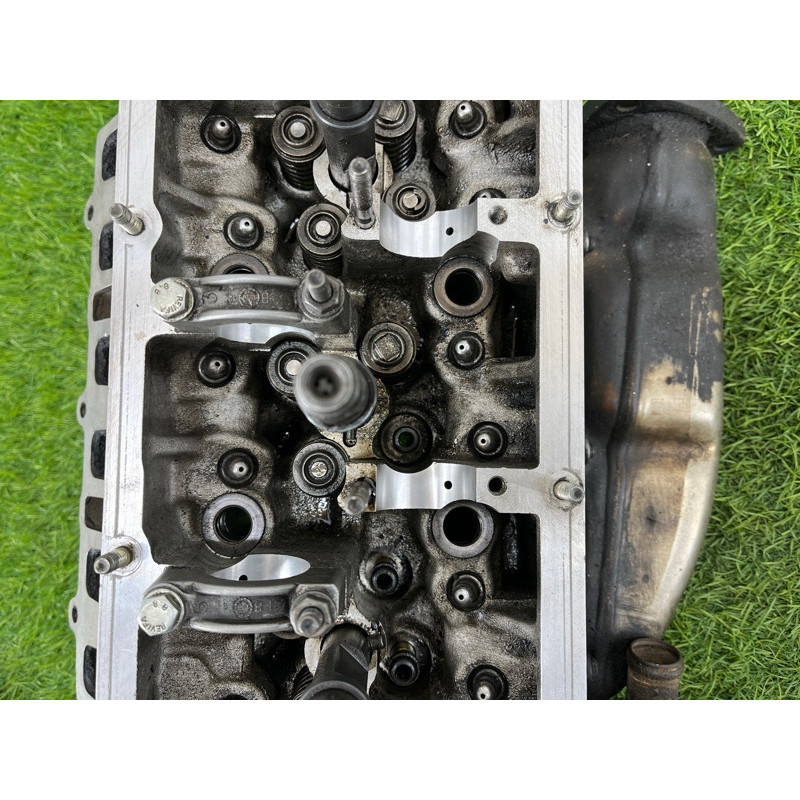 Головка блока цилиндров (двигатель и элементы) AUDI A6 C5 2001 2.5 AKE 059103373