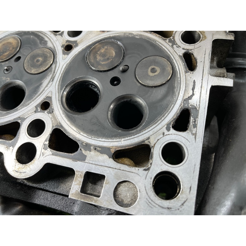 Головка блока цилиндров (двигатель и элементы) AUDI A6 C5 2001 2.5 AKE 059103373