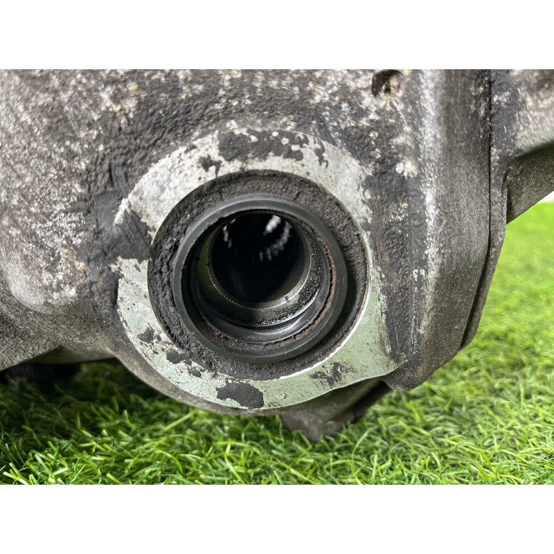 Редуктор (трансмиссия) Volvo XC90 P28 0030700003