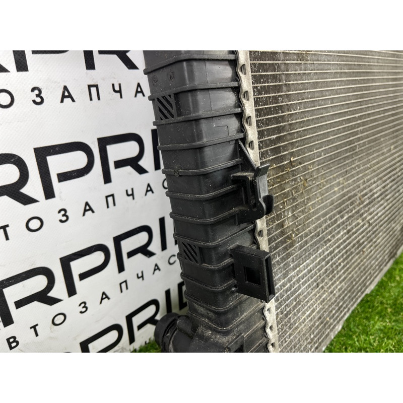 Радиатор охлаждения (система охлаждения) AUDI Q5 8R 2012 3.2 CALB 8K0121251AA