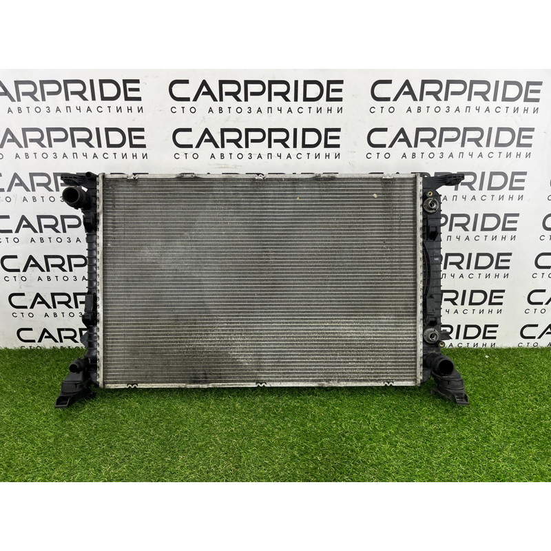 Радиатор охлаждения (система охлаждения) AUDI Q5 8R 2012 3.2 CALB 8K0121251AA