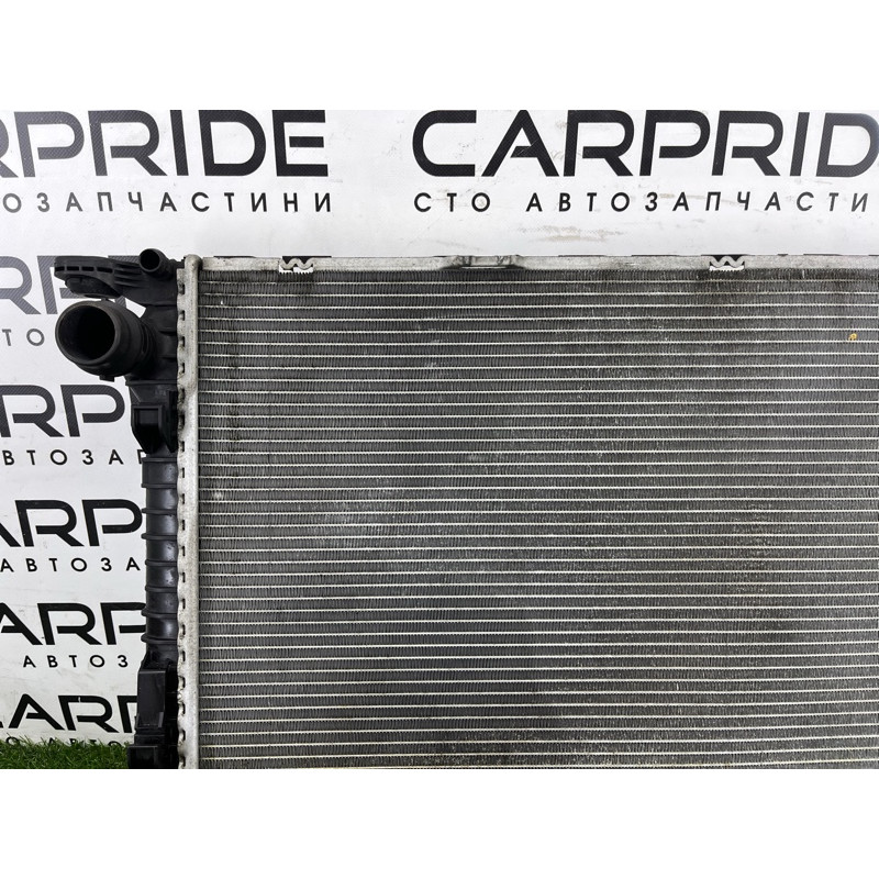 Радиатор охлаждения (система охлаждения) AUDI Q5 8R 2012 3.2 CALB 8K0121251AA