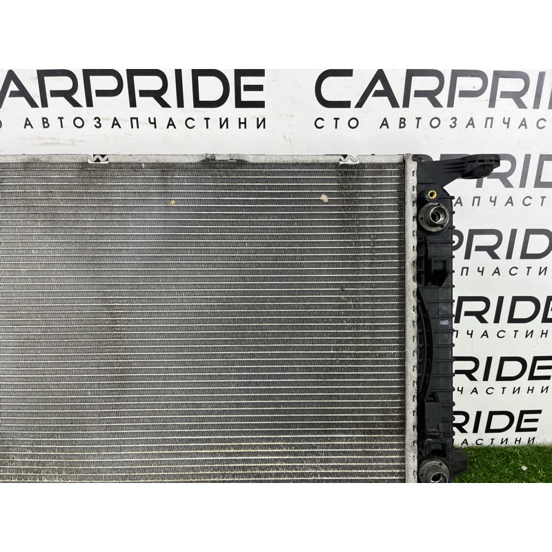 Радиатор охлаждения (система охлаждения) AUDI Q5 8R 2012 3.2 CALB 8K0121251AA