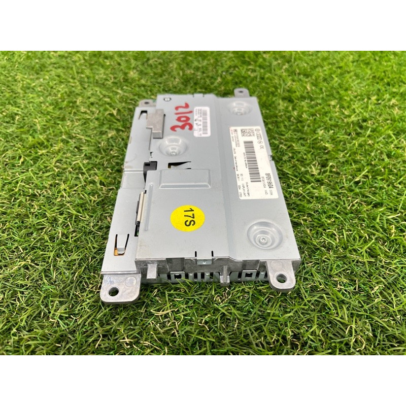 Монитор (электрика) AUDI Q5 8R 2012 3.2 CALB 8R0919604