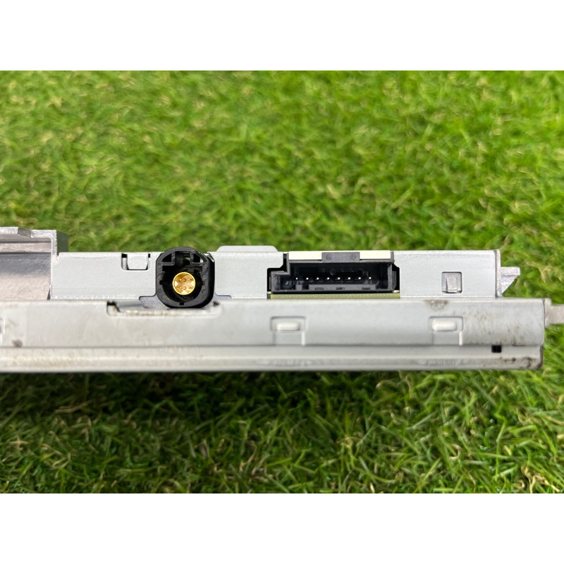 Монитор (электрика) AUDI Q5 8R 2012 3.2 CALB 8R0919604