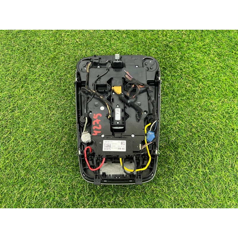 Салонний світильник (салон) AUDI A5 F5 2020 2.0 CYMC 4K0947135AL6PS