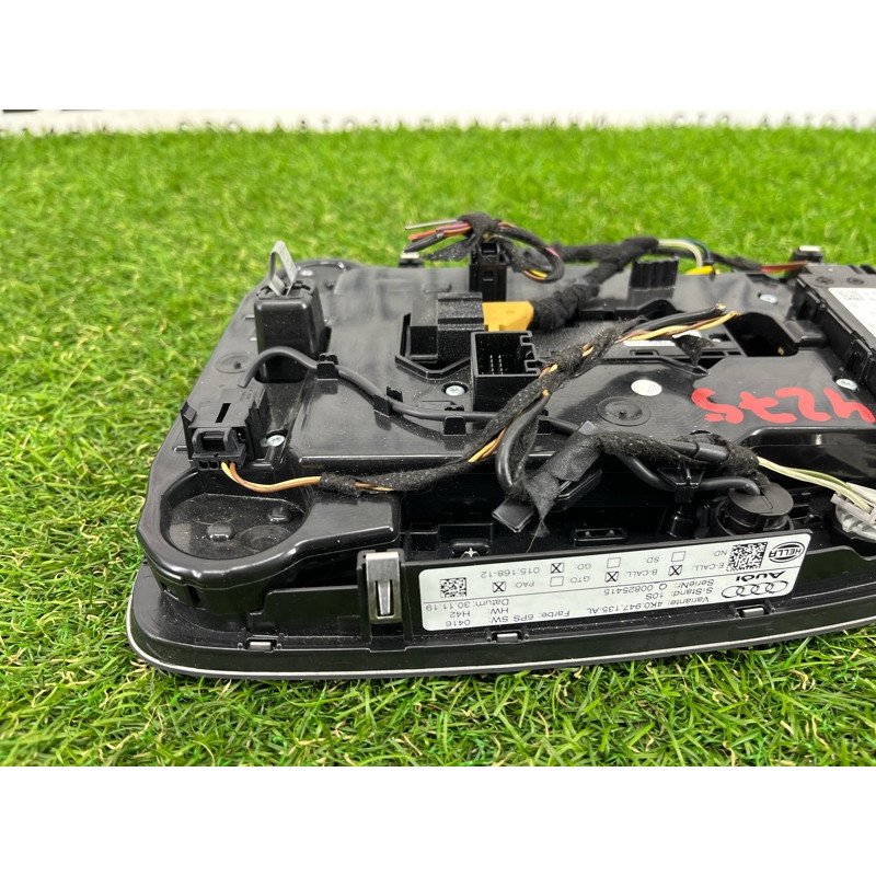 Салонний світильник (салон) AUDI A5 F5 2020 2.0 CYMC 4K0947135AL6PS