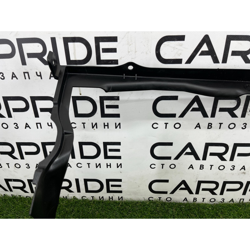 Воздуховод радиатора (кузов и элементы) Volkswagen Touareg NF 2012 3.6 CGRA 7P6121293G