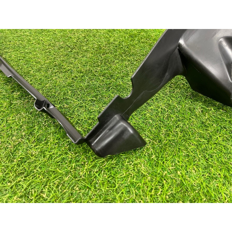 Воздуховод радиатора (кузов и элементы) Volkswagen Touareg NF 2012 3.6 CGRA 7P6121293G