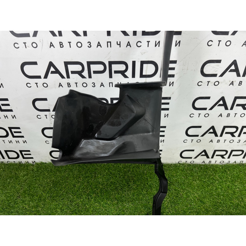 Воздуховод радиатора (кузов и элементы) Volkswagen Touareg NF 2012 3.6 CGRA 7P6121293G