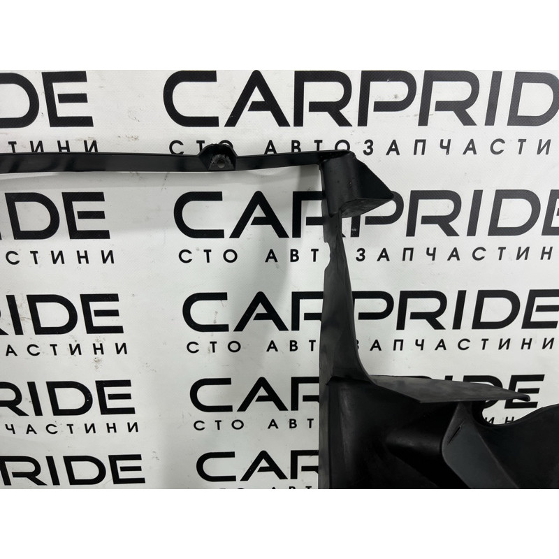 Воздуховод радиатора (кузов и элементы) Volkswagen Touareg NF 2012 3.6 CGRA 7P6121293G