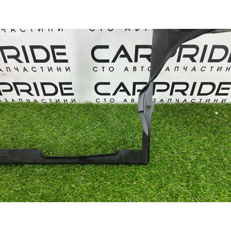 Воздуховод радиатора (кузов и элементы) Volkswagen Touareg NF 2012 3.6 CGRA 7P6121293G