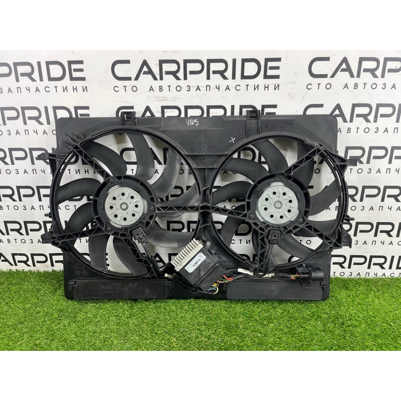 Вентилятор охлаждения радиатора (система охлаждения) AUDI Q5 8R 2012 3.2 CALB 8K0121207A