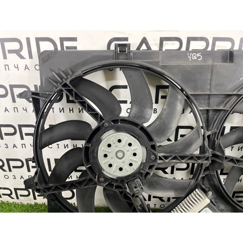 Вентилятор охлаждения радиатора (система охлаждения) AUDI Q5 8R 2012 3.2 CALB 8K0121207A