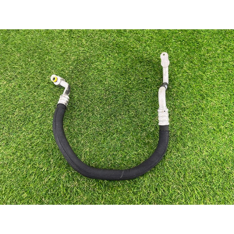 Трубка кондиционера (отопление и кондиционирование) AUDI A4 B8 2012 2.0 CAEB 8K0260701D