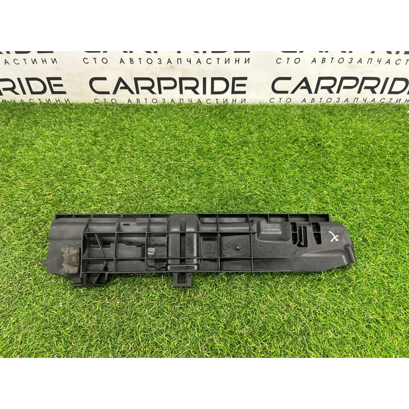 Крепление радиатора (кузов и элементы) BMW 3-series E93 2008 3.0 N54 17107524912