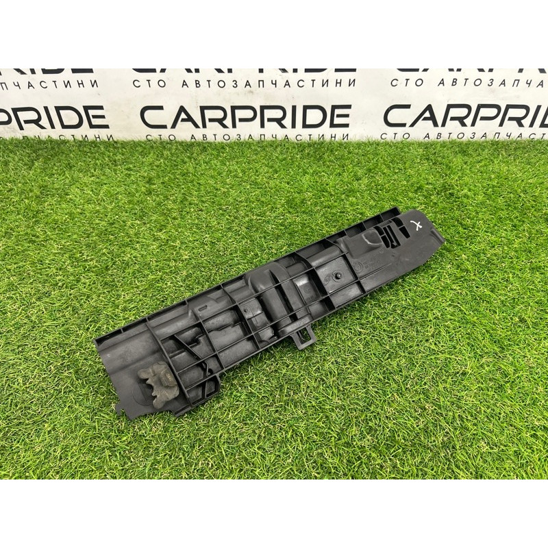 Крепление радиатора (кузов и элементы) BMW 3-series E93 2008 3.0 N54 17107524912