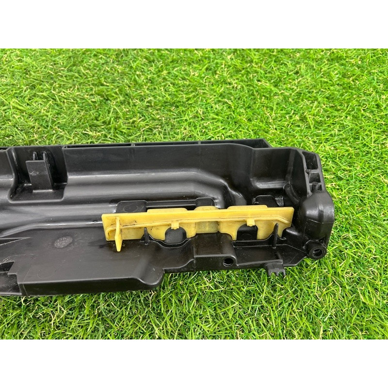 Кріплення радіатора (кузов і елементи) BMW 3-series E93 2008 3.0 N54 17107524914