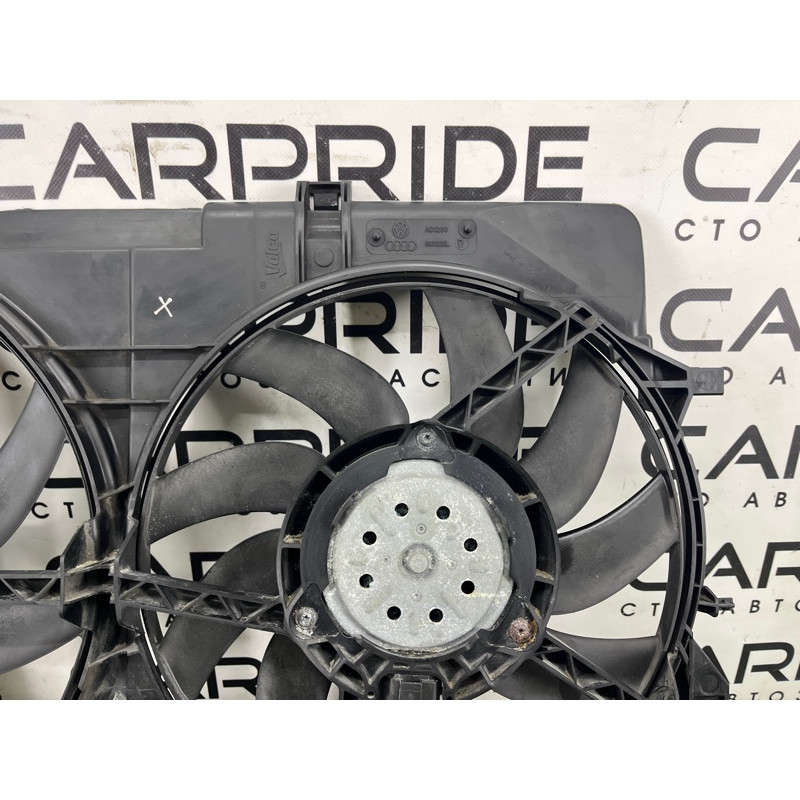 Вентилятор охлаждения радиатора (система охлаждения) AUDI A4 B8 2012 2.0 CAEB 8K0121207A