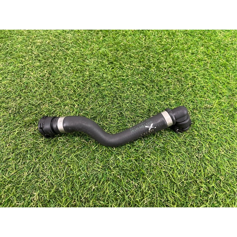 Патрубок (система охлаждения) BMW 7-series F02 2011 4.4 N63 17227575387