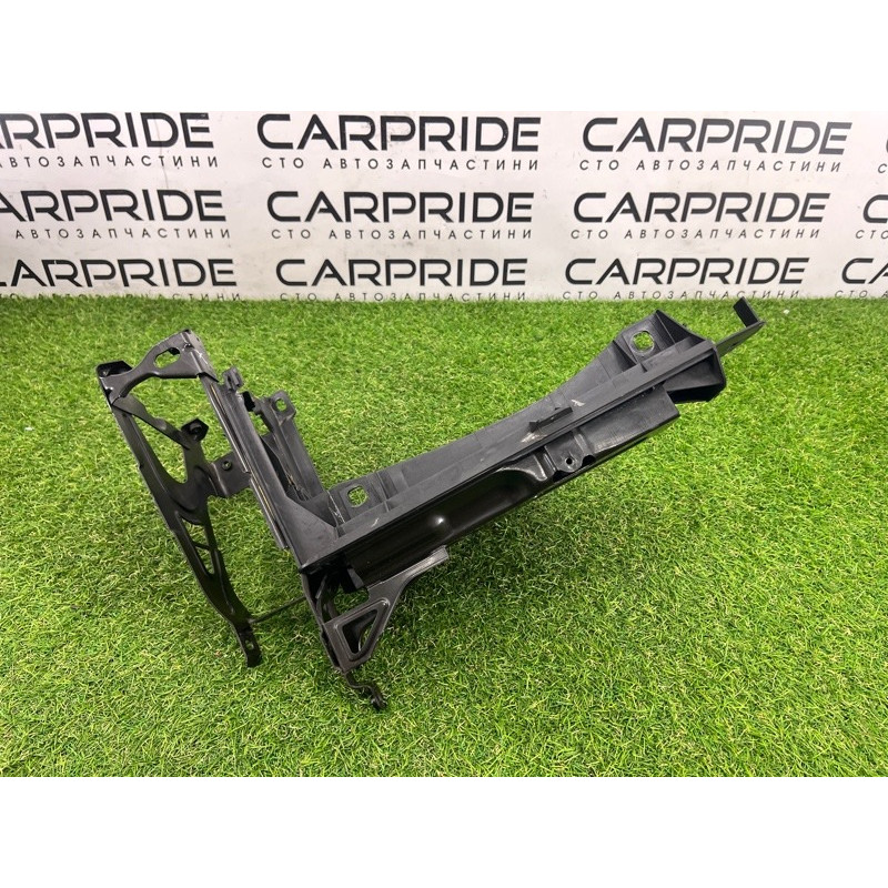 Кронштейн фары (кузов и элементы) BMW 7-series F02 2011 4.4 N63 51647184160