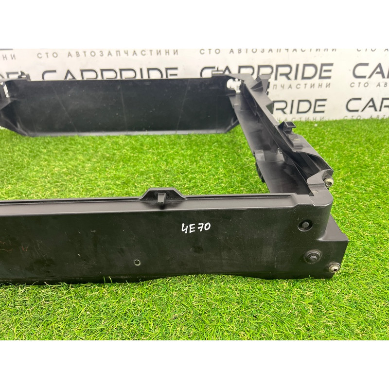 Рамка радиатора (кузов и элементы) BMW X5 E70 2009 4.8 N62N 17117533538