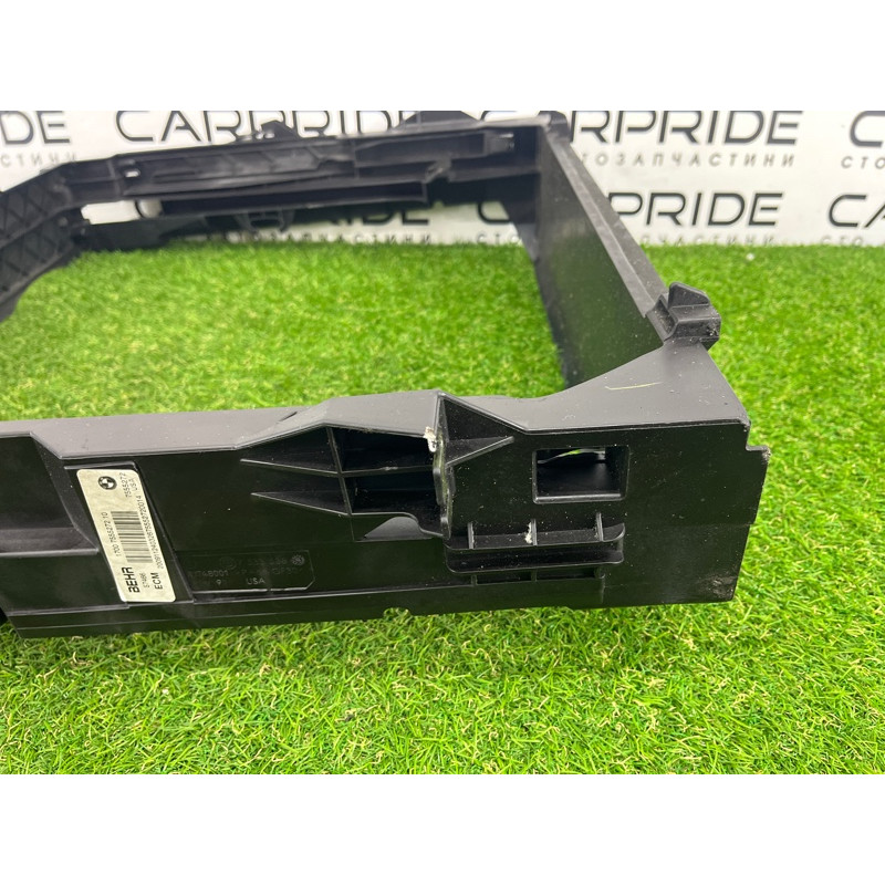 Рамка радиатора (кузов и элементы) BMW X5 E70 2009 4.8 N62N 17117533538
