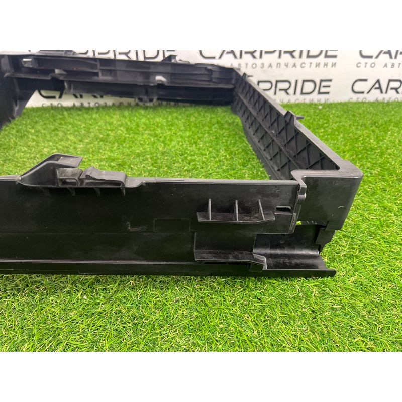 Рамка радиатора (кузов и элементы) BMW X5 E70 2009 4.8 N62N 17117533538