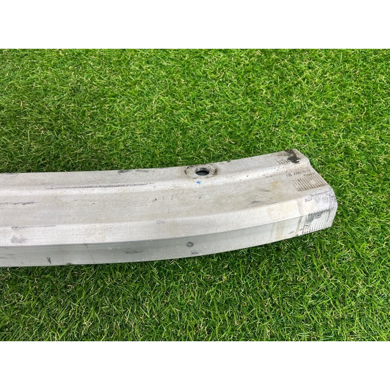 Усилитель бампера (наружные элементы кузова) AUDI Q7 4L 2011 3.0 CATA 4L0807113A