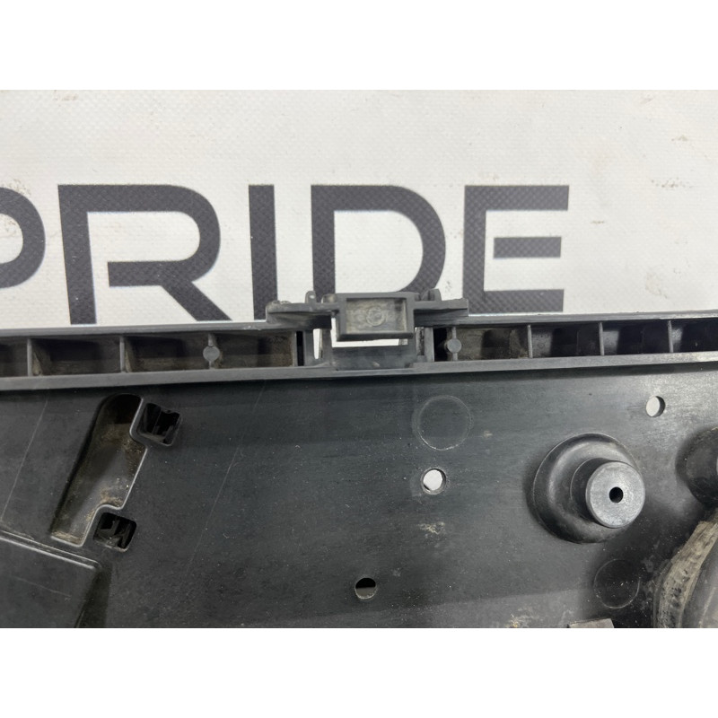 Вентилятор охлаждения радиатора (система охлаждения) AUDI Q7 4L 2011 3.0 CATA 7L0121207E