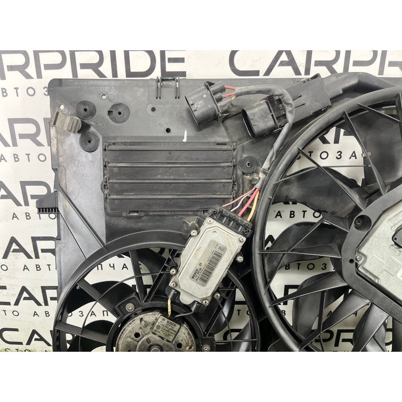 Вентилятор охлаждения радиатора (система охлаждения) AUDI Q7 4L 2011 3.0 CATA 7L0121207E