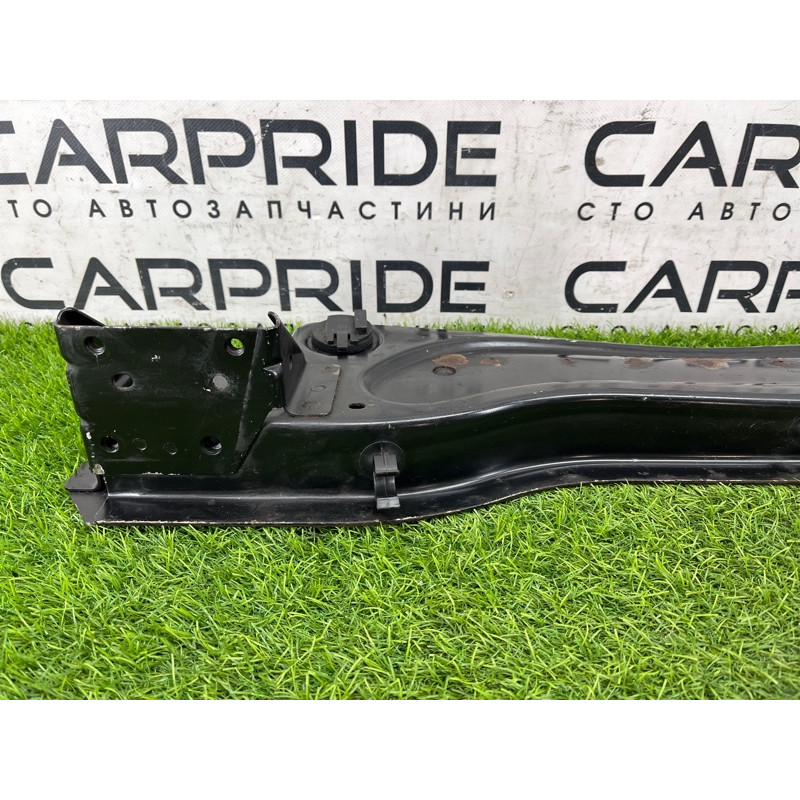 Планка телевизора нижняя (кузов и элементы) Mercedes-Benz GL X164 2012 4.6 A1646201134